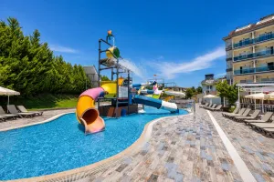 ART POSEIDON SIDE HOTEL Pools & Beach