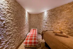 ASKA JUST IN BEACH Spa