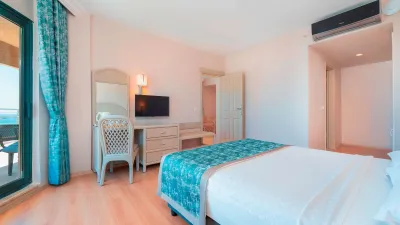 ASKA JUST IN BEACH Rooms