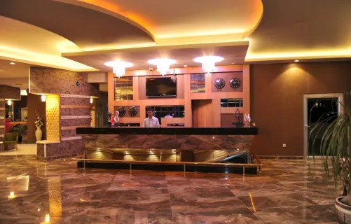 ASRIN BEACH HOTEL Bars
