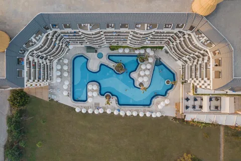 ASTERIA BLOOM SIDE Pools & Beach