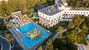 ASTERIA COLLECTION SIDE Pools & Beach