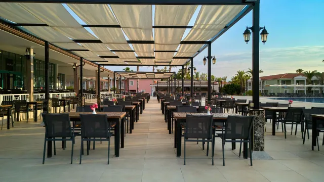 ASTERIA FAMILY RESORT SIDE Restaurants