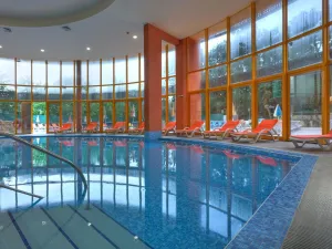 ATLAS HOTEL Pools & Beach