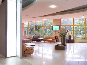 ATLAS HOTEL Lobby