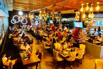 ATLIMAN BEACH RESORT Restaurants