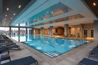 ATMOSPHERE BALNEO HOTEL SPA Pools & Beach