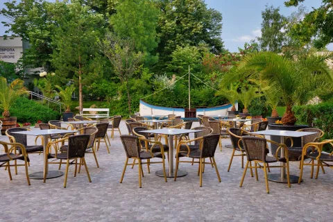 AUGUSTA SPA HOTEL Restaurants