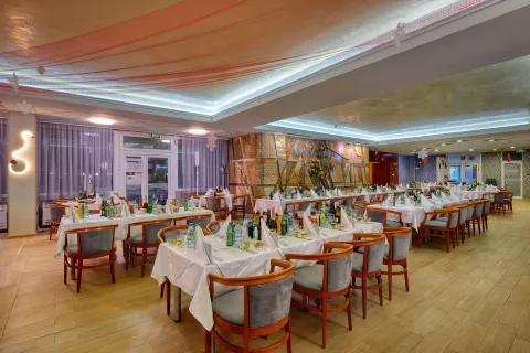 AUGUSTA SPA HOTEL Restaurants