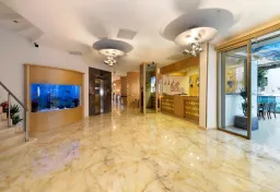 AURASIA DESIGN HOTEL Lobby