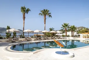 AVANTGARDE REFINED YALIKAVAK Pools & Beach