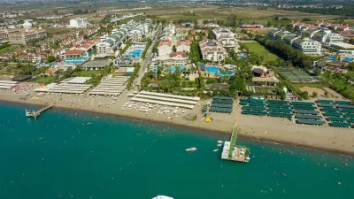 AYDINBEY FAMOUS Pools & Beach