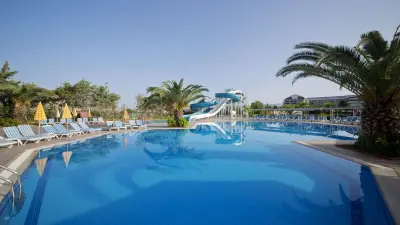 AYDINBEY GOLD DREAMS Pools & Beach