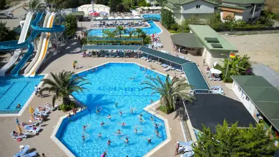 AYDINBEY GOLD DREAMS Pools & Beach