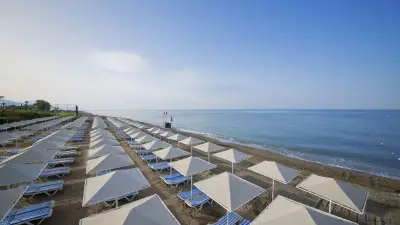 AYDINBEY GOLD DREAMS Pools & Beach