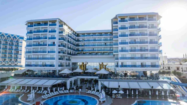 AZURA DELUXE RESORT - SPA General Images