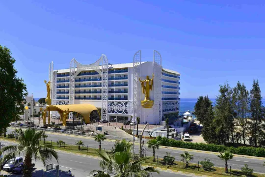 AZURA DELUXE RESORT - SPA General Images