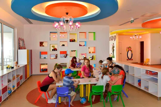 AZURA DELUXE RESORT - SPA Mini Club