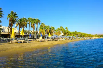 BABA HOTEL Pools & Beach
