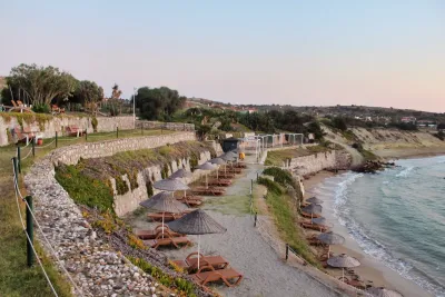 BABAYLON HOTEL Pools & Beach