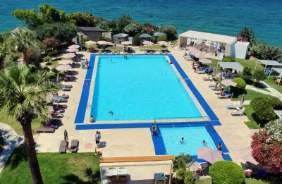 BABAYLON HOTEL Pools & Beach