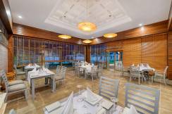 BAIA HOTEL LARA Restaurants