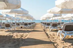 BARUT B SUITES Pools & Beach