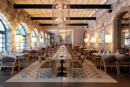 BARUT HEMERA Restaurants