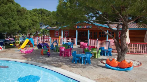 BATIHAN BEACH RESORT Mini Club