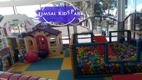 BATIHAN BEACH RESORT Mini Club