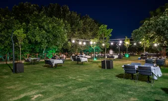 BATIHAN VADI Restaurants
