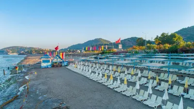 DOGANAY BEACH CLUB Pools & Beach
