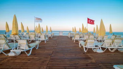DOGANAY BEACH CLUB Pools & Beach