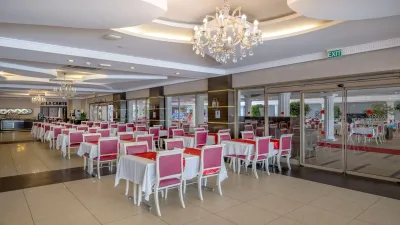 DOGANAY BEACH CLUB Restaurants