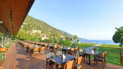 BELCEKUM BEACH HOTEL Restaurants