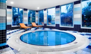 BELCONTI RESORT HOTEL Pools & Beach