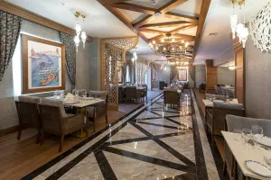 BELLA RESORT - SPA HOTEL Restaurants