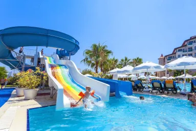BELLA RESORT - SPA HOTEL Pools & Beach