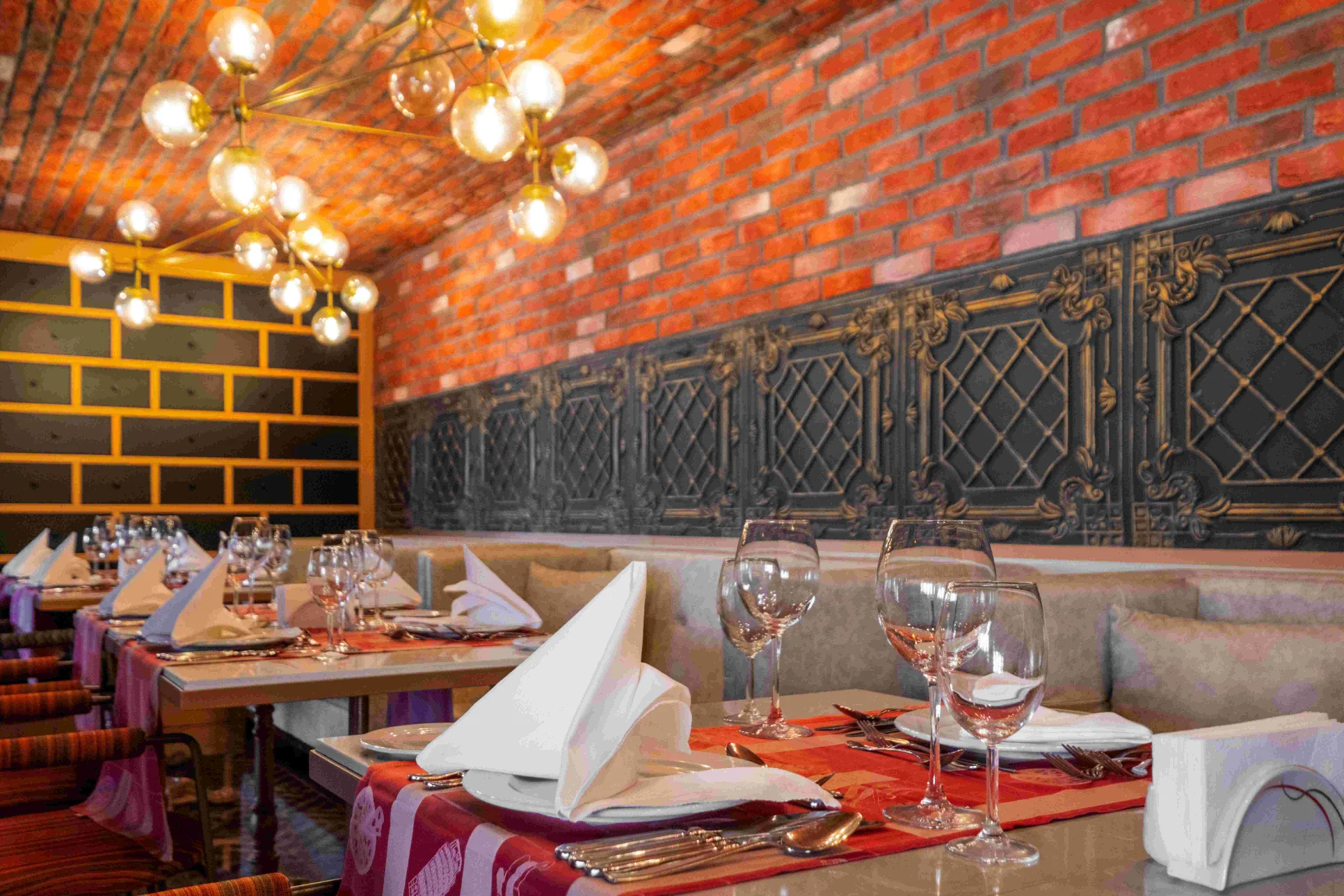 BELLA RESORT - SPA HOTEL Restaurants