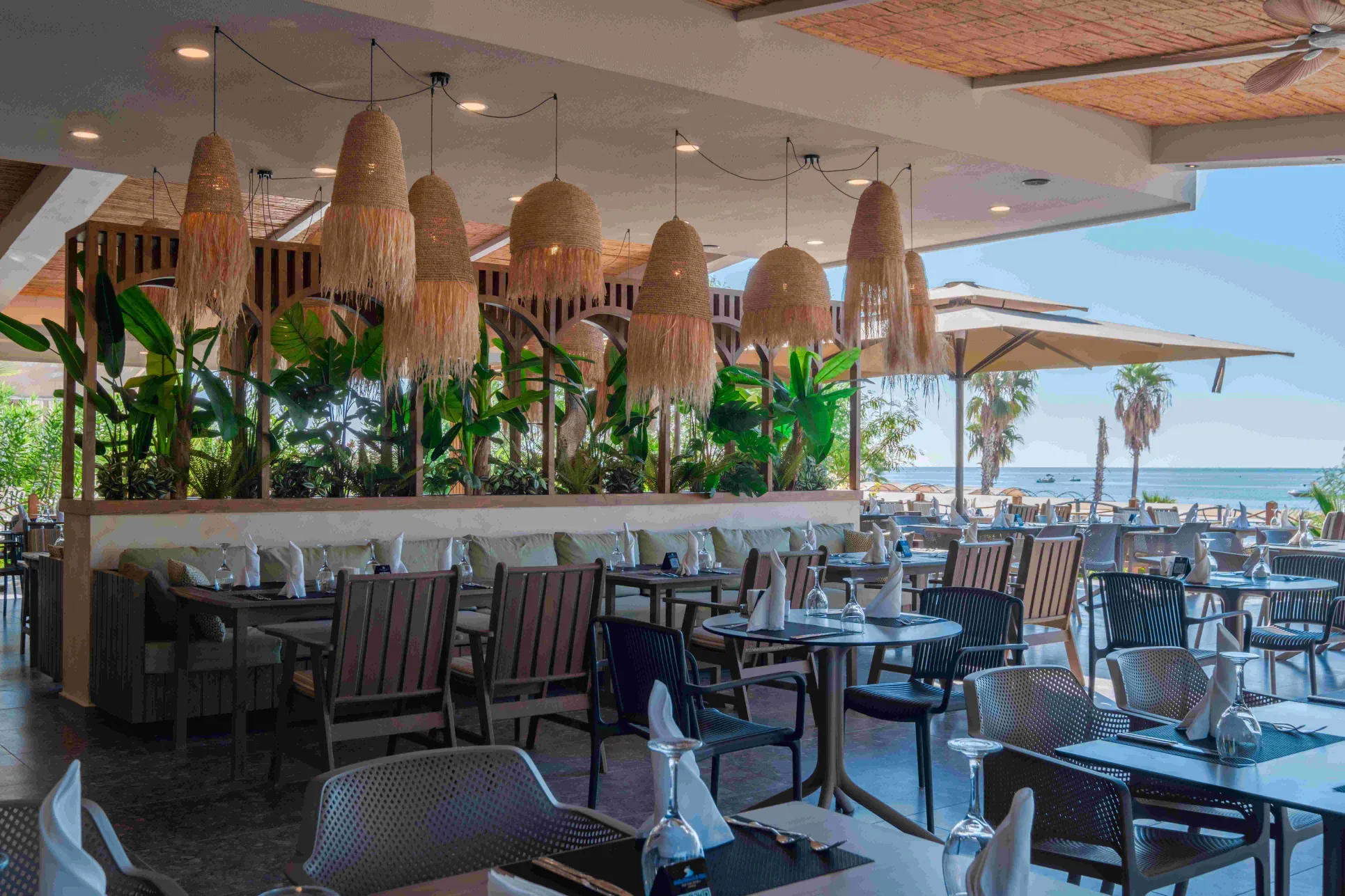 BELLA RESORT - SPA HOTEL Restaurants