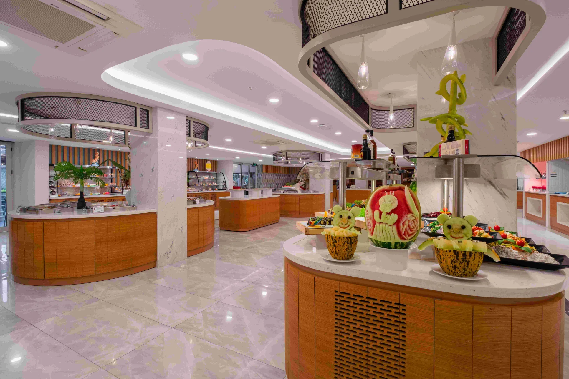 BELLA RESORT - SPA HOTEL Restaurants