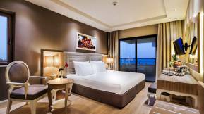 BELLIS DELUXE HOTEL Rooms