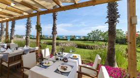 BELLIS DELUXE HOTEL Restaurants