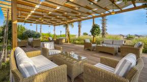 BELLIS DELUXE HOTEL Restaurants