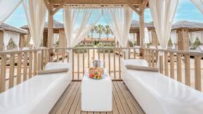 BELLIS DELUXE HOTEL Pools & Beach