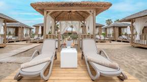 BELLIS DELUXE HOTEL Pools & Beach