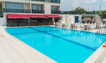 BELMARE HOTEL Pools & Beach