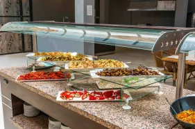 BELPOINT BEACH HOTEL Restaurants