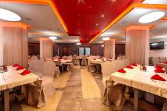 BELVEDERE HOLIDAY CLUB Restaurants