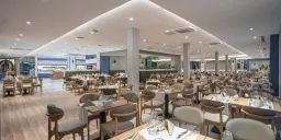 BERRY BLUE HOTEL Restaurants
